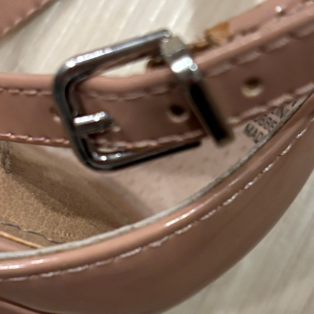 Steve Madden Nude Heeled Sandals Size 6.5M - Picture 11 of 12
